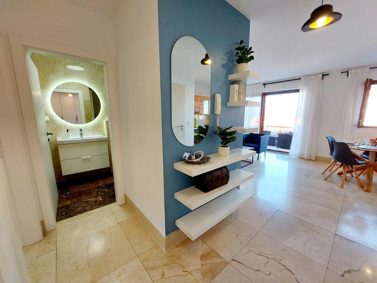 Apartment Livia สลาทิเน ภายนอก รูปภาพ